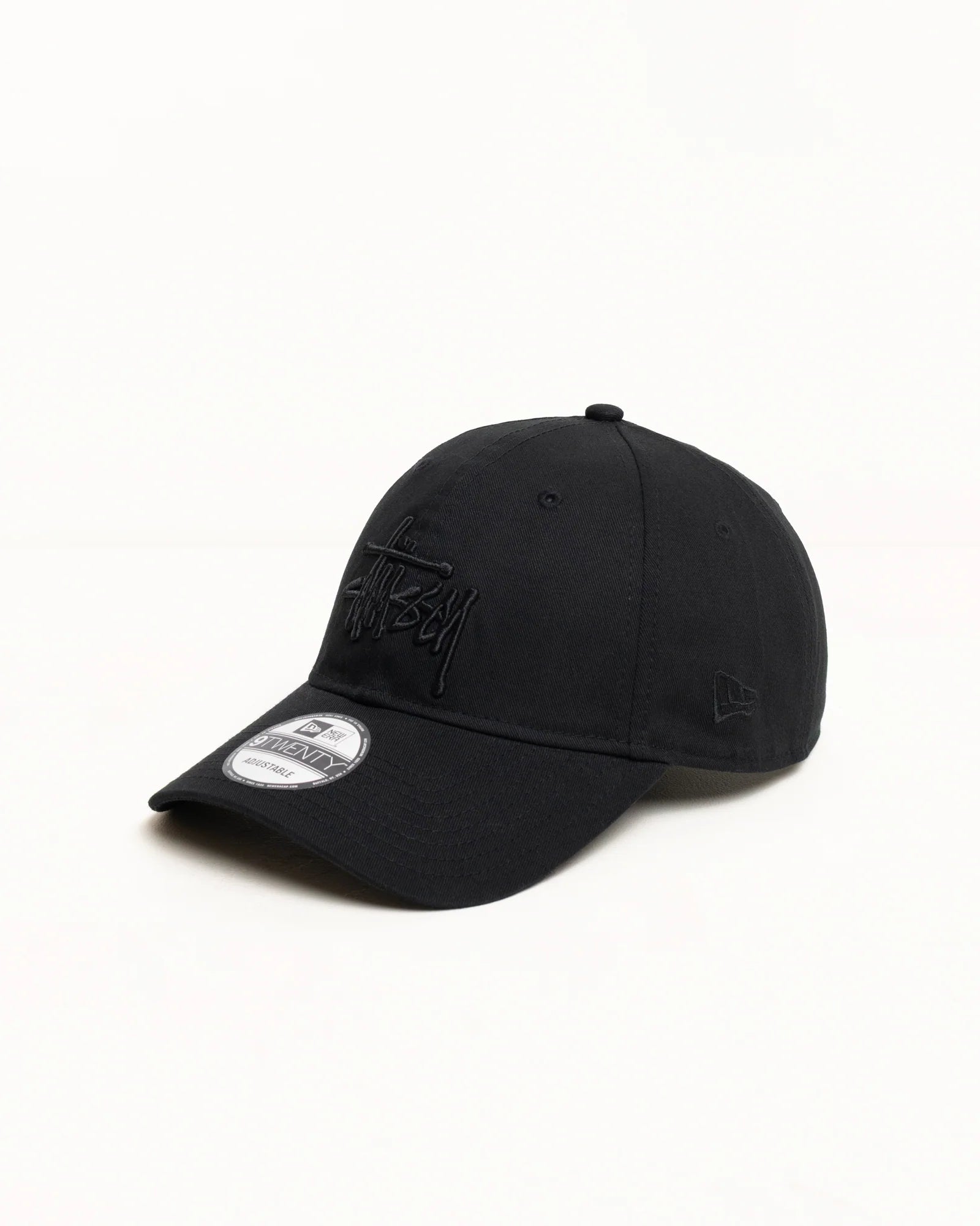 Gorra Stüssy x New Era 9Twenty Basic con tira trasera Negro/Negro