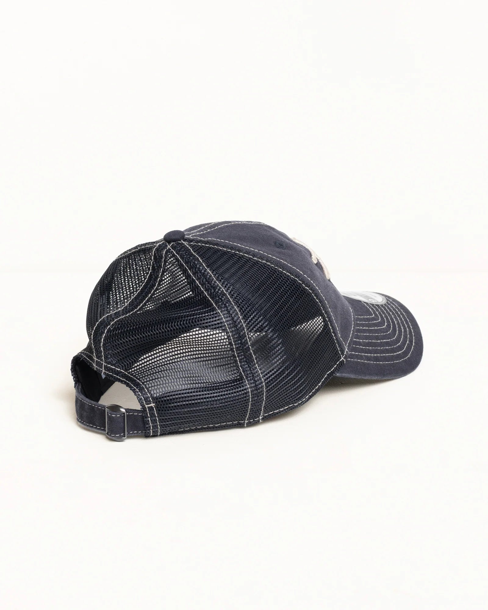 NEW ERA 9TWENTY WASHED BASIC TRUCKER NAVY