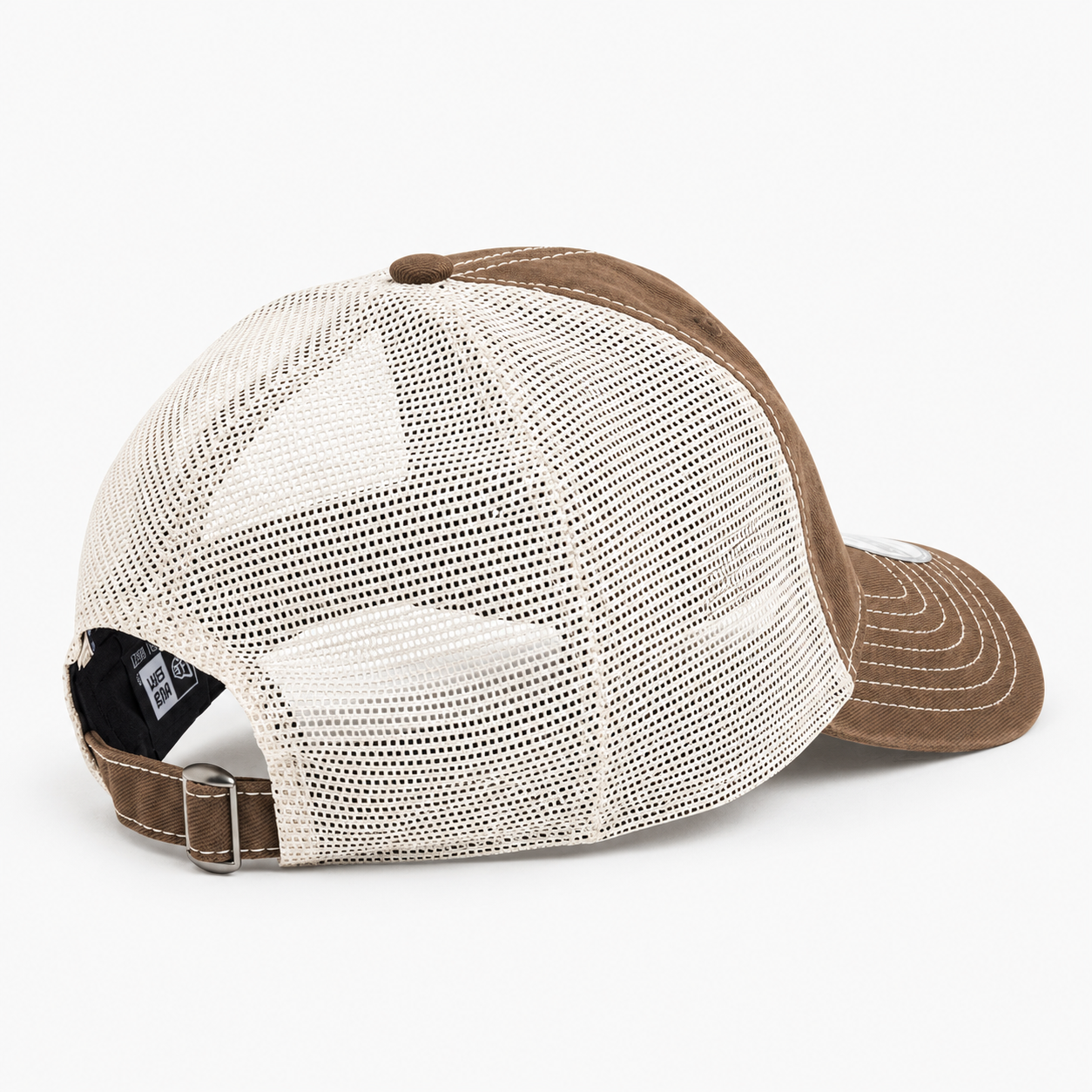 New Era 9Twenty Washed Basic Trucker