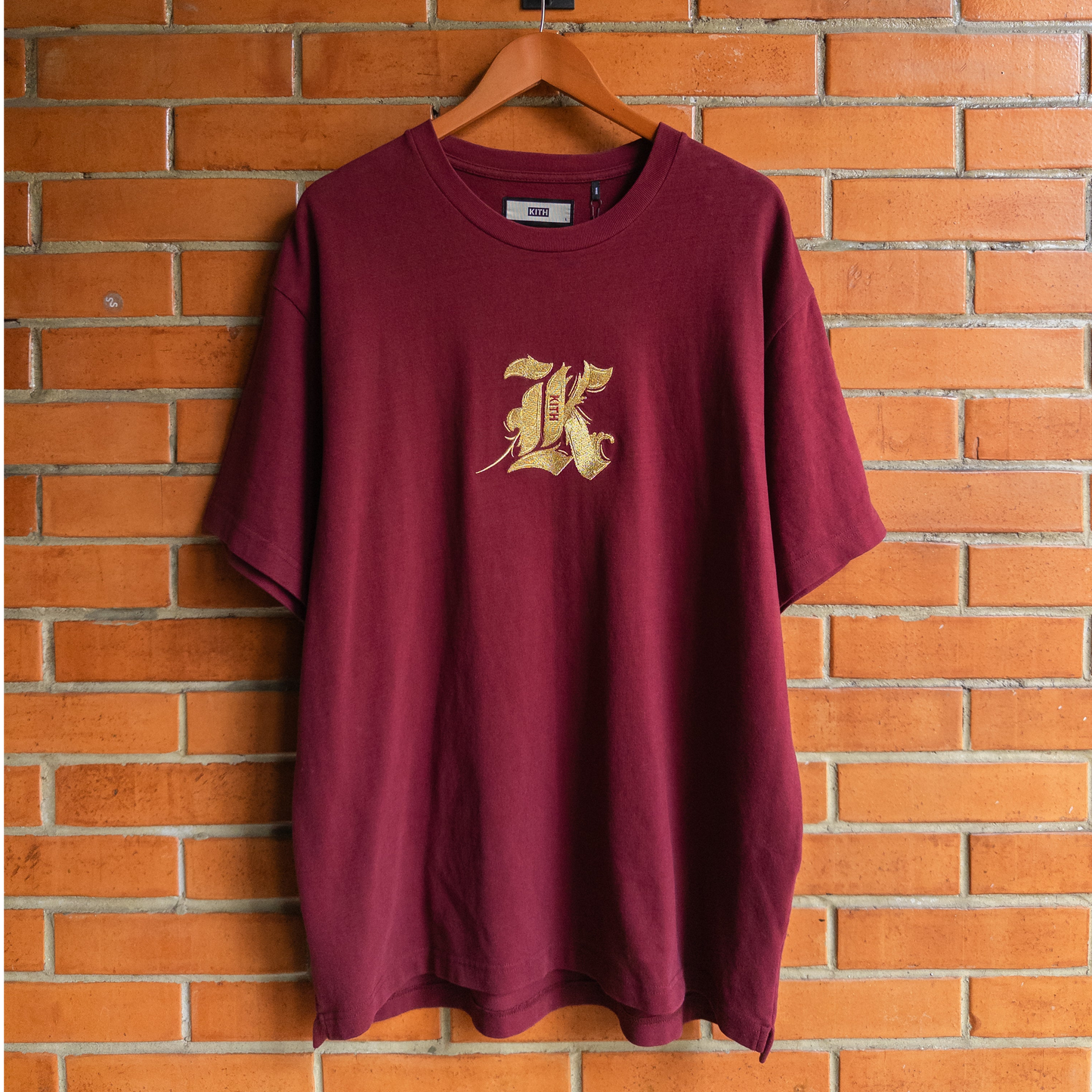 Gothic K Tee Burgundy